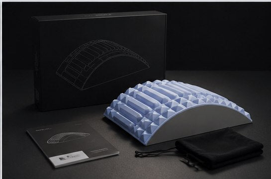 Everything in the box: the arch, the carry pouch, the strap and the printed guide